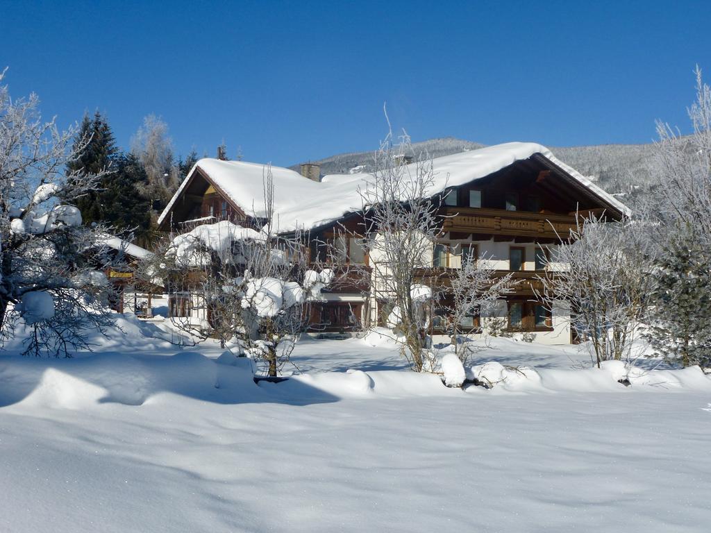 Pension Grafengut ラートシュタット エクステリア 写真